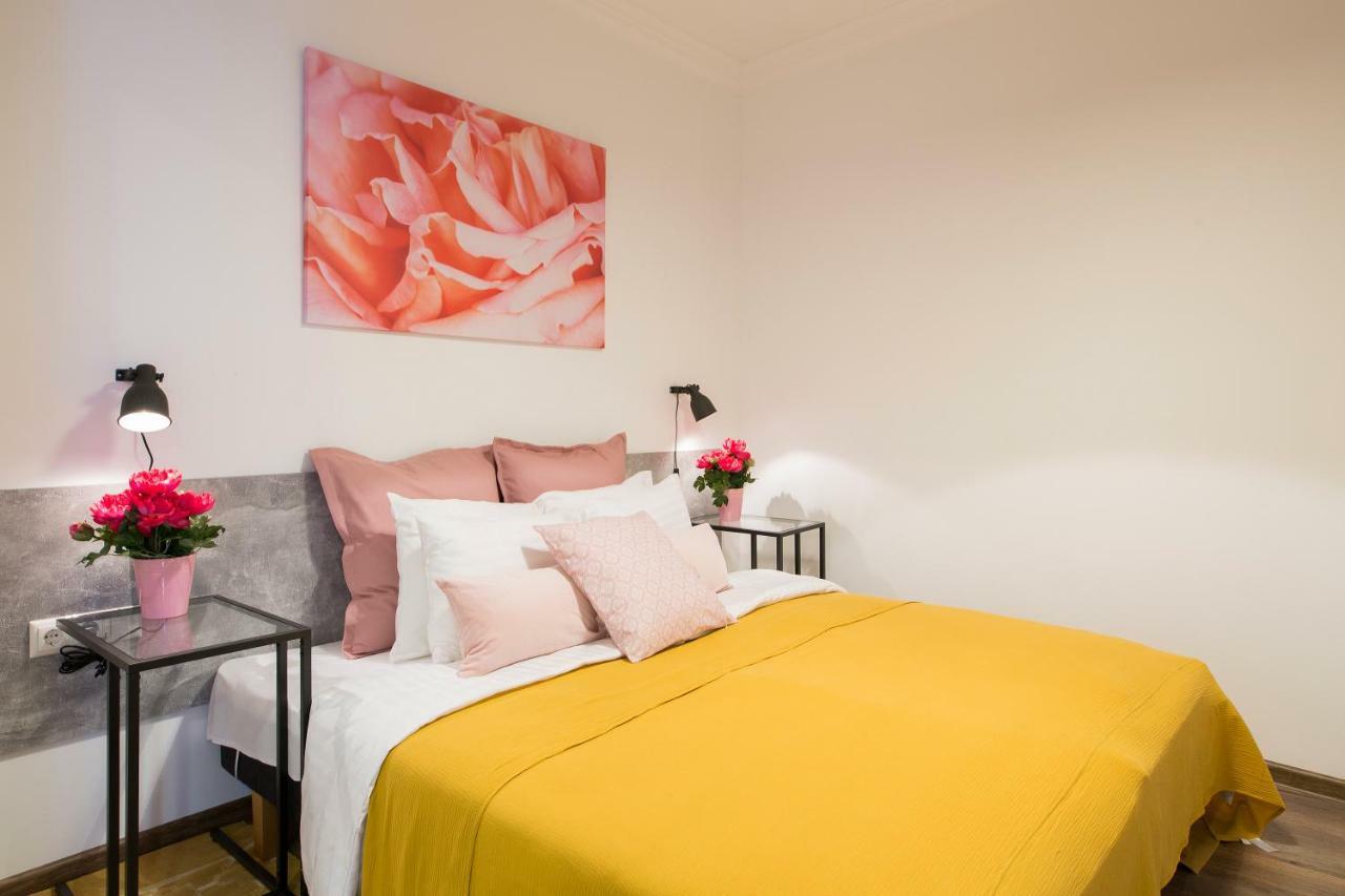 St.Roland Livu Square Apartment Рига Екстериор снимка