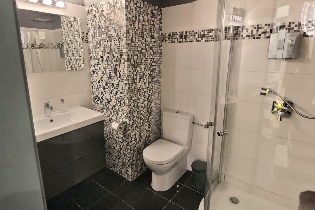 St.Roland Livu Square Apartment Рига Екстериор снимка